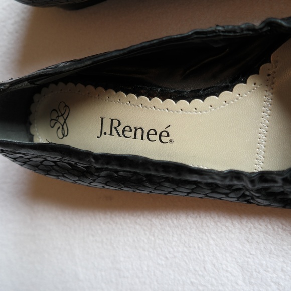 J Renee Buckled Ballet Flat - Picture 3 of 6